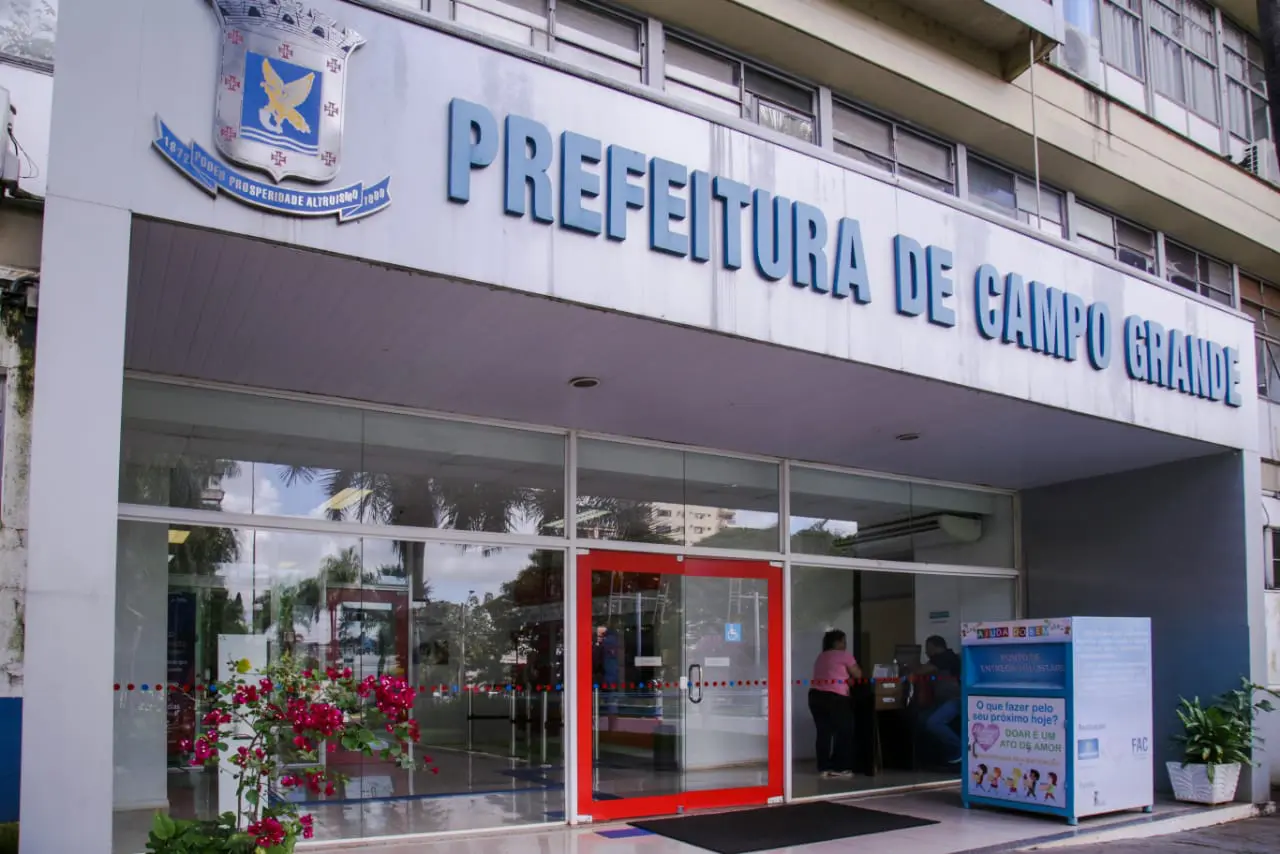 Edifício-sede da prefeitura de Campo Grande. (Foto: Nathalia Alcântara/Midiamax)