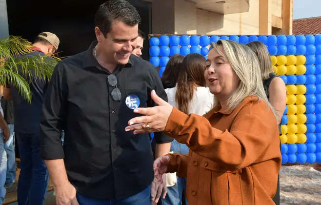 Deputada Lia Nogueira em recente encontro o prefeito Jean S&eacute;rgio Foga&ccedil;a - Foto: H&eacute;dio Fazan