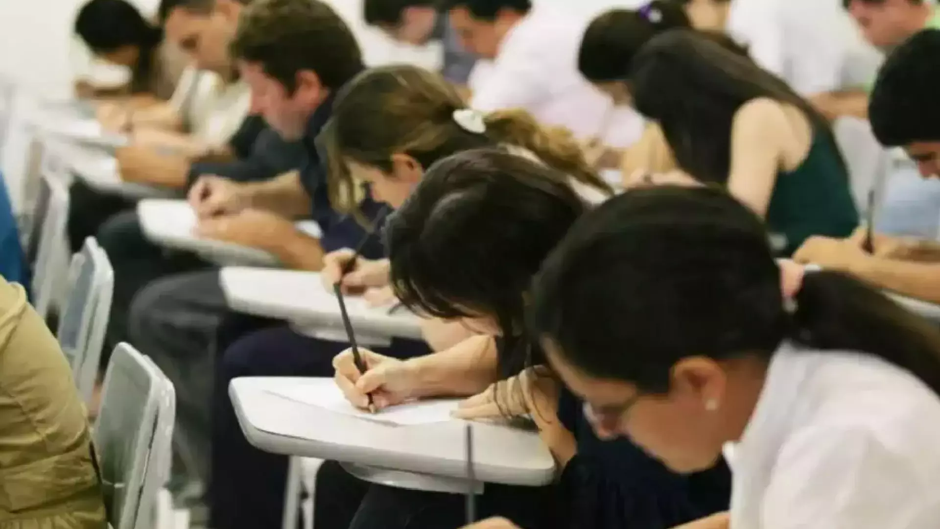 'Enem dos Concursos' acontece em todo o país, neste domingo (Reprodução)