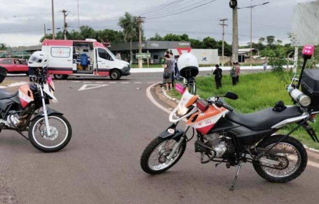 Jovem morreu no local. (Osvaldo Duarte)