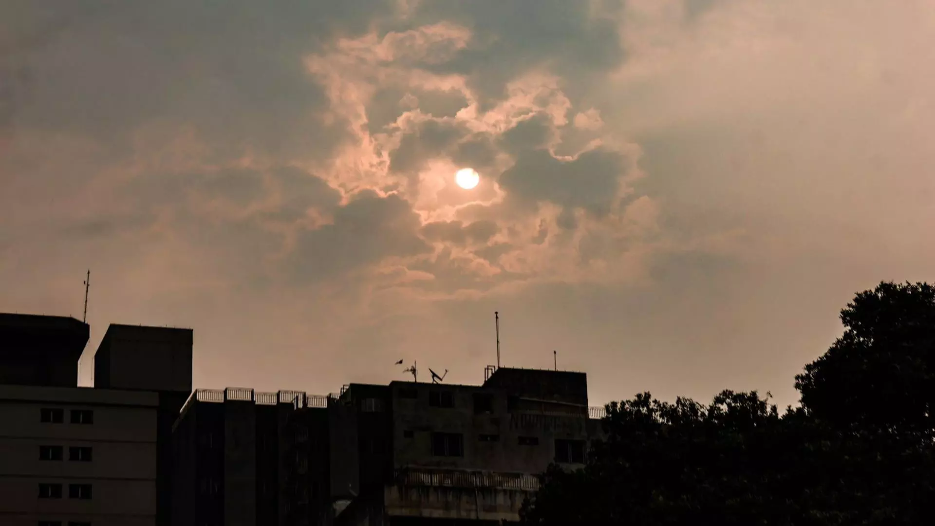 Calor predomina em todo MS (Henrique Arakaki, Midiamax)