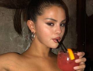 Selena Gomez fala sobre desejo de ser mãe e revela não poder engravidar