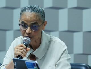 Marina Silva diz que Brasil vive um "terrorismo climático"