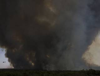 Incêndio atinge Parque Nacional de Brasilia