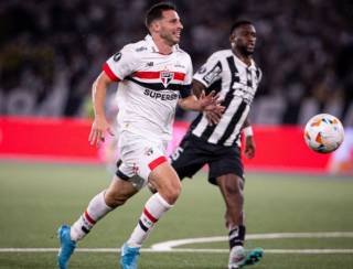 Botafogo domina primeiro tempo, mas São Paulo consegue equilibrar jogo e garantir empate sem gols na Libertadores