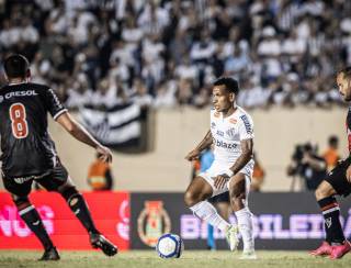 Tentando se aproximar da liderança, Santos visita o Botafogo-SP