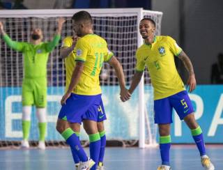 Futsal: Brasil goleia Costa Rica e chega às quartas da Copa do Mundo