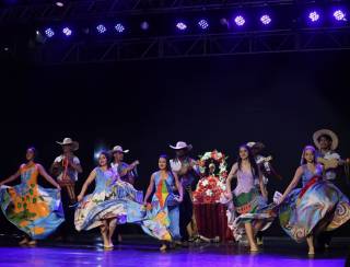 Semana pra Dança: grupo corumbaense celebra cultura pantaneira com espetáculo 