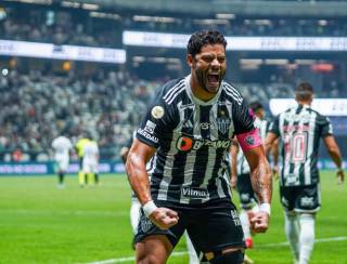 Após marcar contra o Grêmio, Hulk se torna o maior goleador do Atlético-MG no século XXI