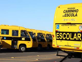 Municípios do Ceará ganham 113 novos ônibus escolares