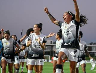 Corinthians bate Olimpia e vai às semifinais da Libertadores Feminina