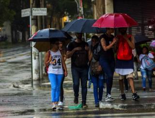 CGE emite alerta para temporal e risco de alagamentos em São Paulo