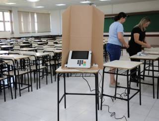 51 cidades do Brasil decidem neste domingo quem será o prefeito pelos próximos quatro anos