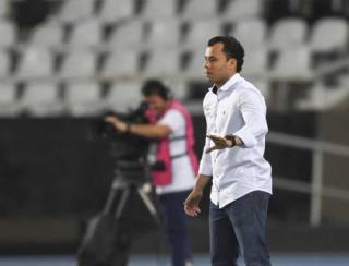 Juventude demite o técnico Jair Ventura após derrota para o Flamengo no Maracanã