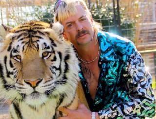 'A Máfia dos Tigres': Joe Exotic diz que vai casar com companheiro de cela