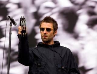 Oasis tocará 'muito em breve' no Brasil com turnê de retorno, diz Liam Gallagher