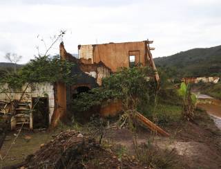 Tragédia Mariana: vítimas pedem ao STF suspensão de parte do acordo