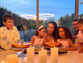 CR7 comemora aniversário de sete anos da filha; veja as fotografias