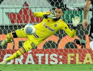 Flamengo perde pênalti e só empata sem gols com o Atlético-MG no Maracanã pelo Brasileirão