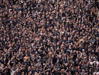 Confronto entre torcedores do Corinthians e Vasco deixa ao menos sete feridos e oito presos