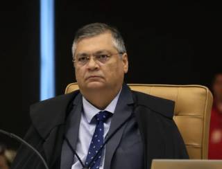 Dino determina a cemitérios cobrarem valores anteriores à privatização