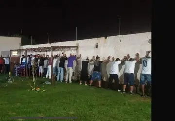 Nova Alvorada do Sul: Autoridades fecham festa clandestina e prendem traficantes em operação noturna