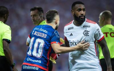 Flamengo e Bahia jogam por vaga na semifinal da Copa do Brasil