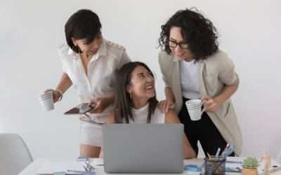 Governo lança plano de igualdade salarial entre mulheres e homens