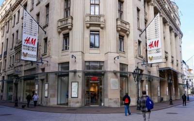 H&M abrirá primeiras lojas no Brasil em 2025