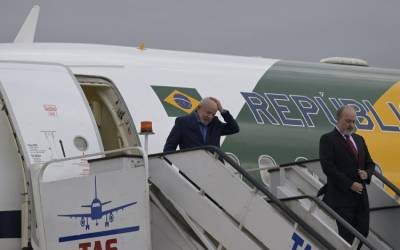 O voo perfeito para tomar uma decisão: Lula quer um novo avião