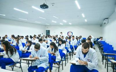 Inscrições abertas para o curso de medicina da UCP em 2025