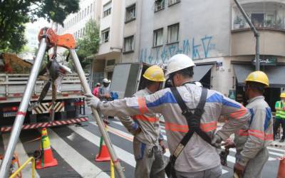 Apagão em São Paulo: moradores de Cotia estão sem energia elétrica desde sexta