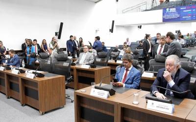 Deputados de MS defendem projeto para eleição única e fim da reeleição