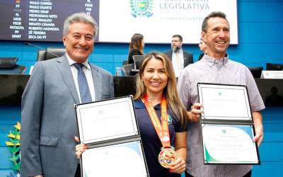 Atleta campeã pan-americana e mestre de kung fu são homenageados por Roberto Hashioka