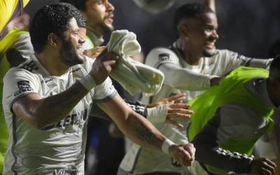 Com gol de Hulk, Atlético-MG arranca empate com Vasco e garante vaga na final de Copa do Brasil