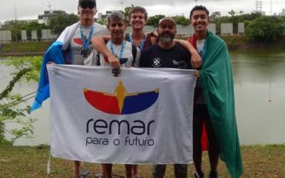 Corpos de atletas de equipe de remo são velados em cerimônia coletiva em Pelotas (RS)