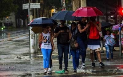 CGE emite alerta para temporal e risco de alagamentos em São Paulo