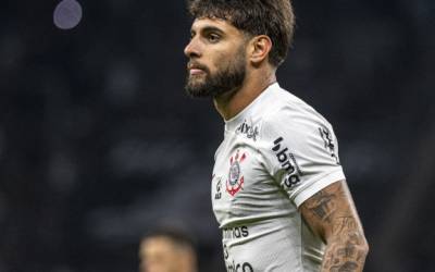 Yuri Alberto vive melhor ano da carreira e vira esperança do Corinthians para fugir da queda