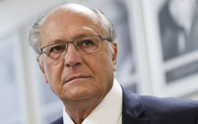 Alckmin alerta para vídeo falso com sua imagem nas redes sociais