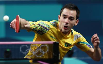 Calderano sobra contra cazaque e avança às quartas de WTT na Alemanha