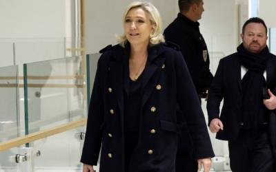 MP da França pede prisão da ex-candidata à Presidência Marine Le Pen