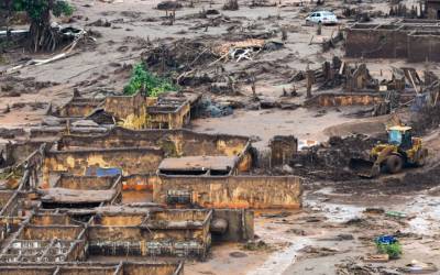 Justiça Federal absolve Samarco e BHP pelo rompimento da barragem de Fundão