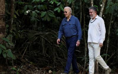 EUA formalizam apoio à conservação em visita de Biden à Amazônia