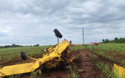 Piloto morre após queda de avião de pequeno porte em Goiás