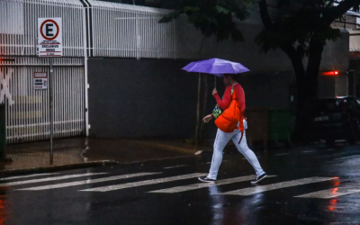 Mais água? Inmet renova alerta para chuvas de 100 milímetros em Mato Grosso do Sul