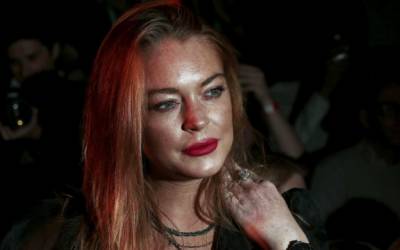 Pai nega que Lindsay Lohan tenha feito cirurgias plásticas